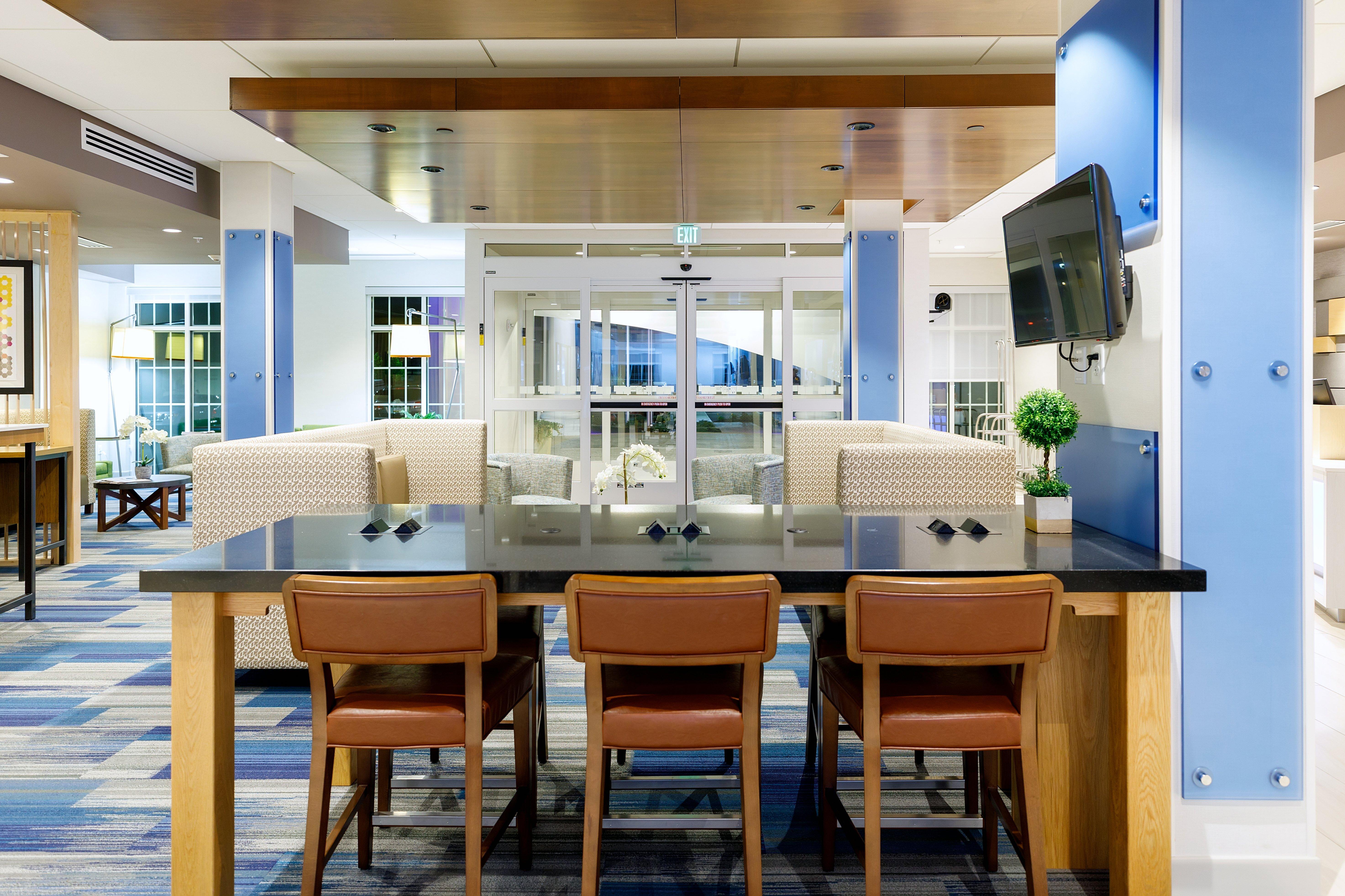 Holiday Inn Express & Suites - Sturbridge By Ihg Kültér fotó