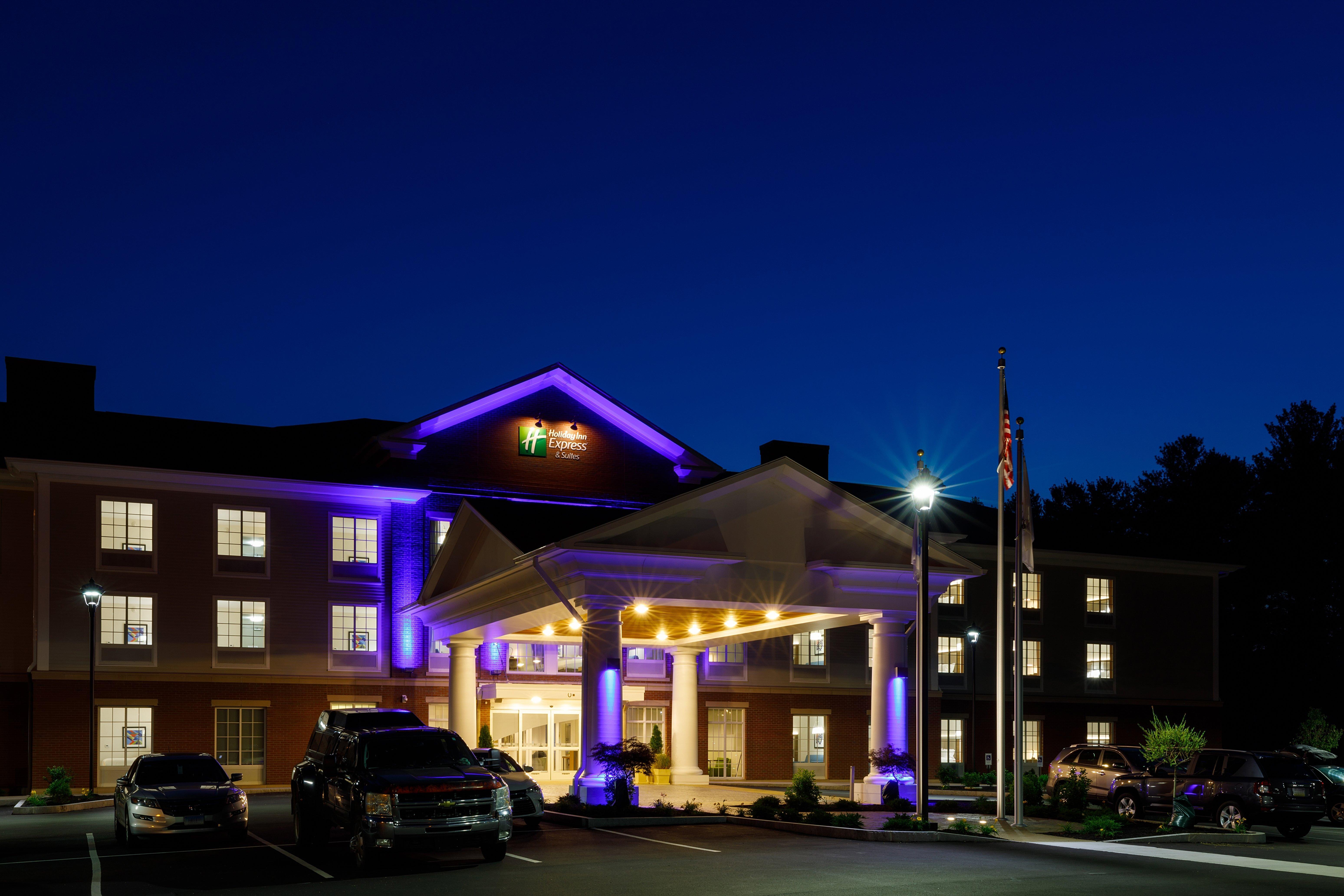 Holiday Inn Express & Suites - Sturbridge By Ihg Kültér fotó
