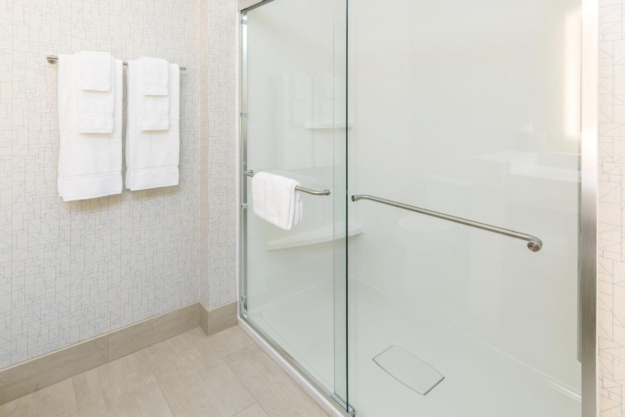 Holiday Inn Express & Suites - Sturbridge By Ihg Kültér fotó